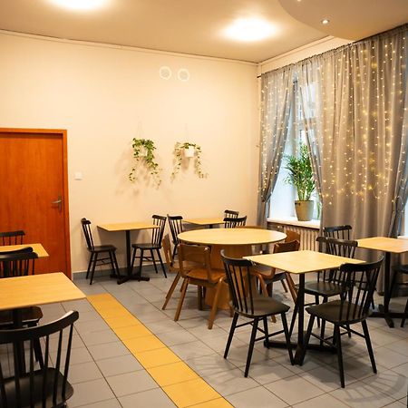 Hotelik Relax H360 Łódź Esterno foto