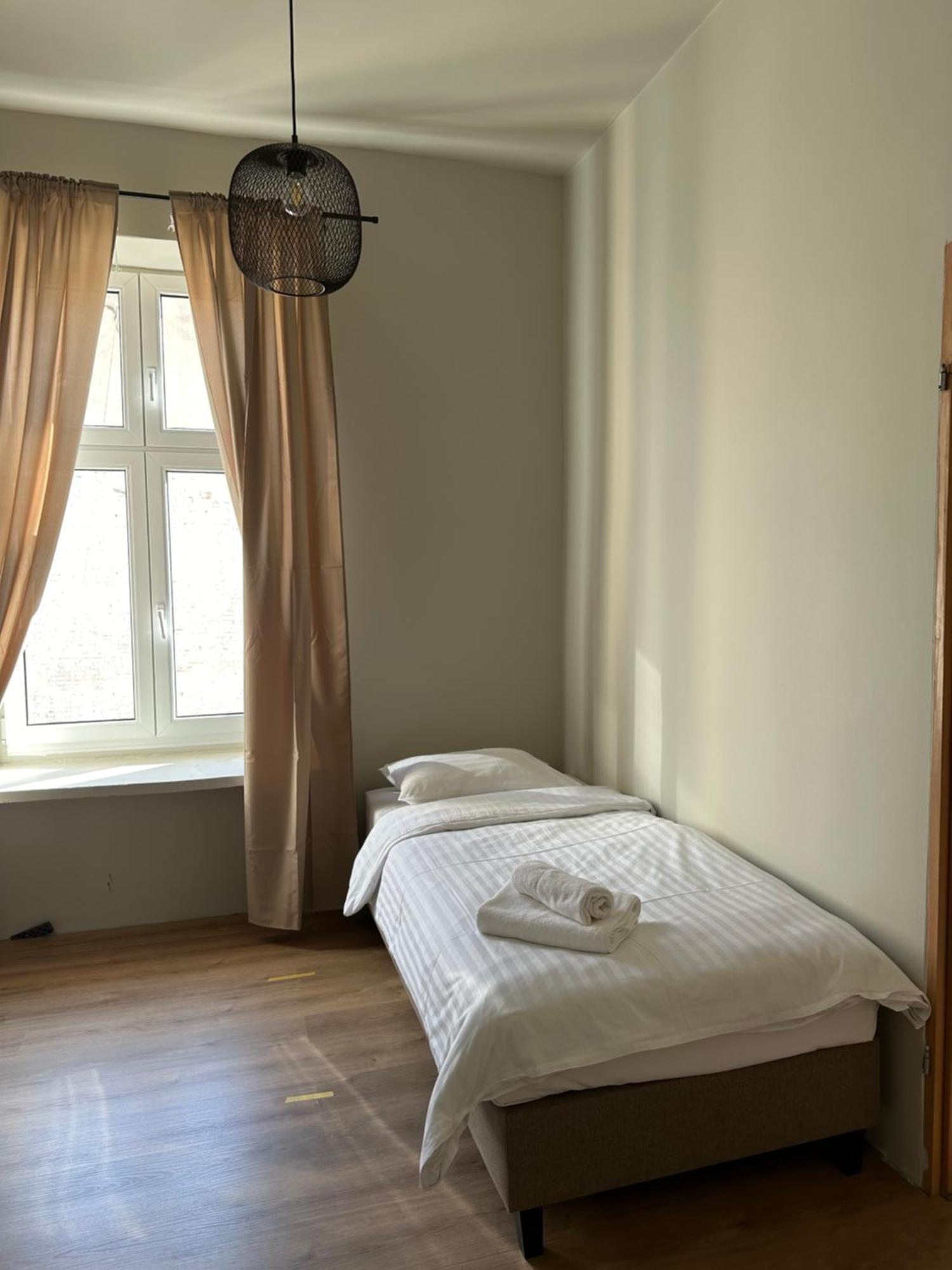 Hotelik Relax H360 Łódź Esterno foto